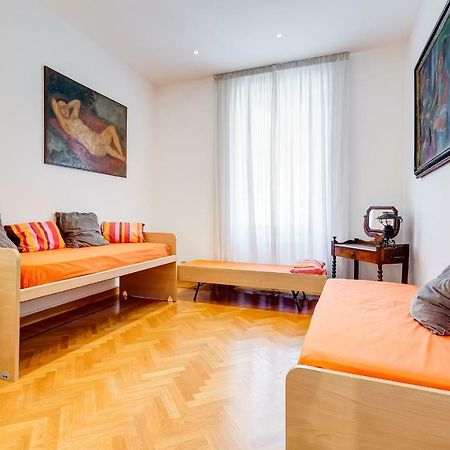 Colosseum Terrace Apartment Rome Bagian luar foto
