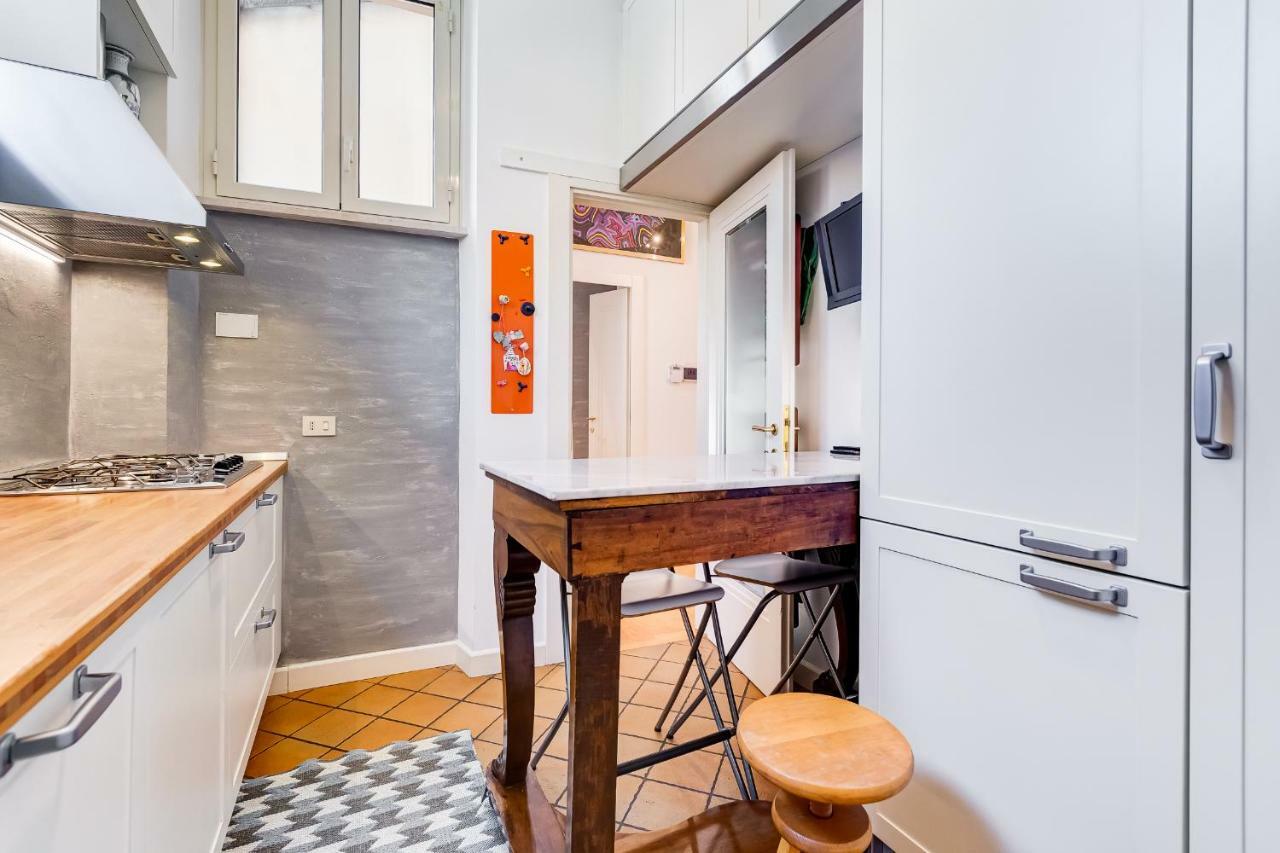 Colosseum Terrace Apartment Rome Bagian luar foto